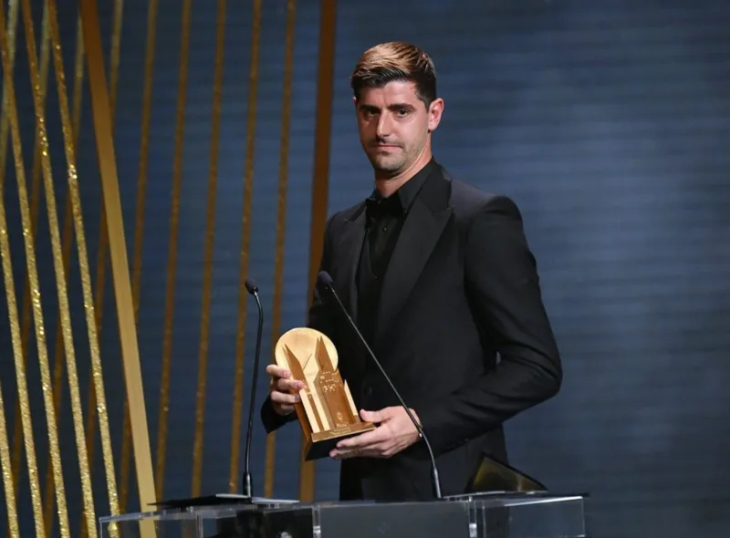 Thibaut Courtois được vinh danh với Yashin Trophy và nhiều giải thưởng thủ môn xuất sắc.