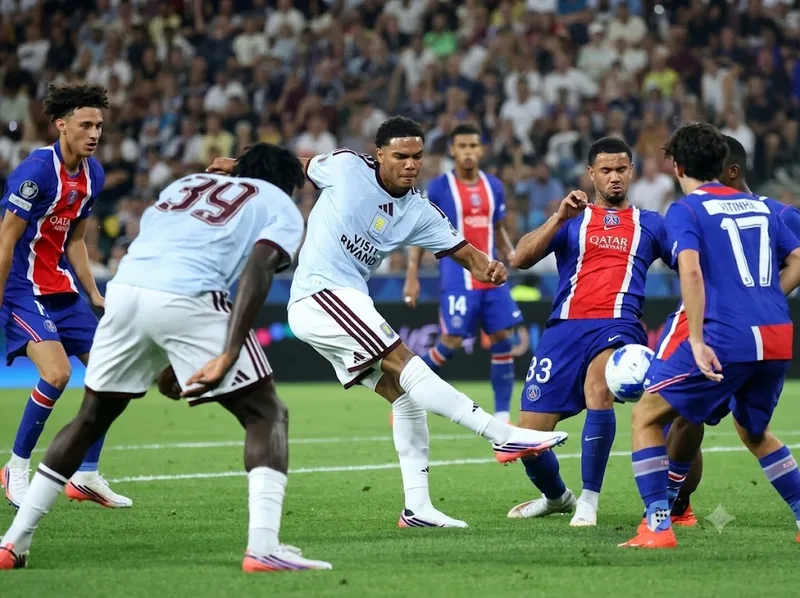 Những trận đấu UEFA Super Cup đòi hỏi chiến thuật chặt chẽ và khả năng thích nghi cao.